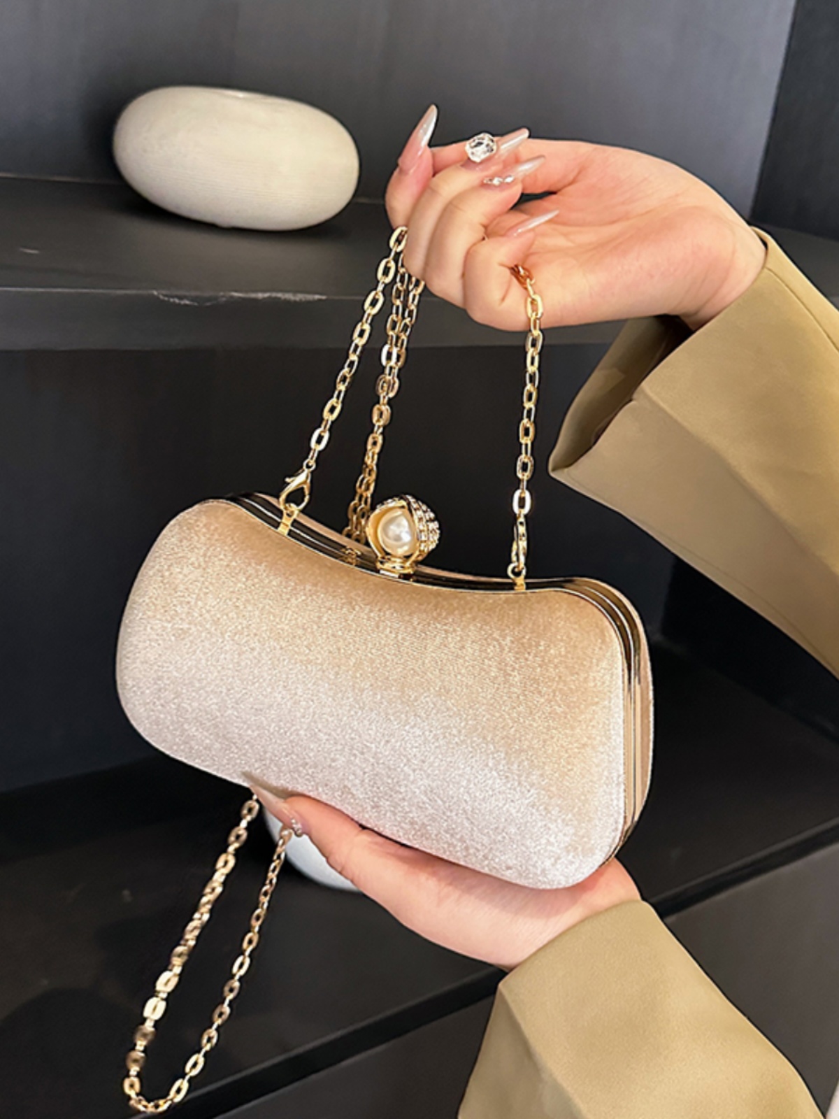Wysokiej klasy kopertówka bank – Mini Purse Chain recenzja i cena